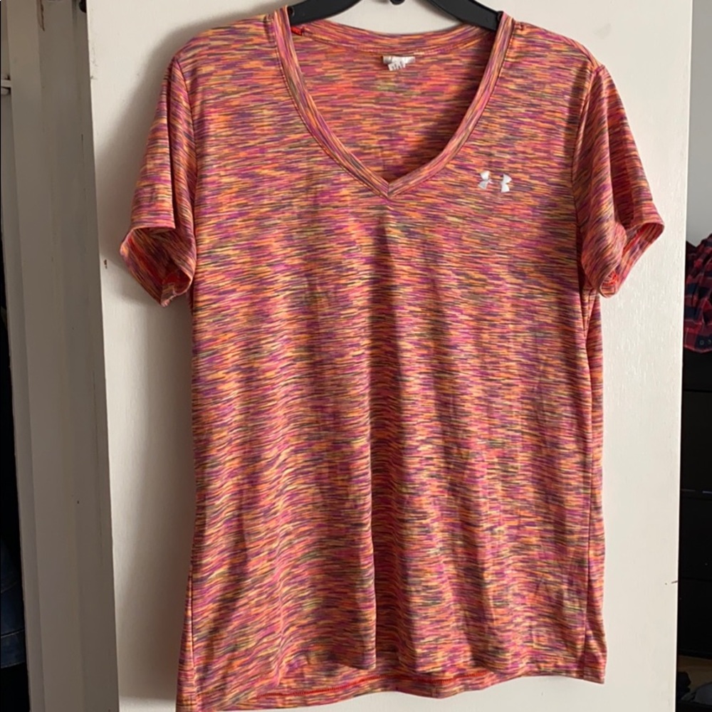 Women’s s UA Tech V- neck